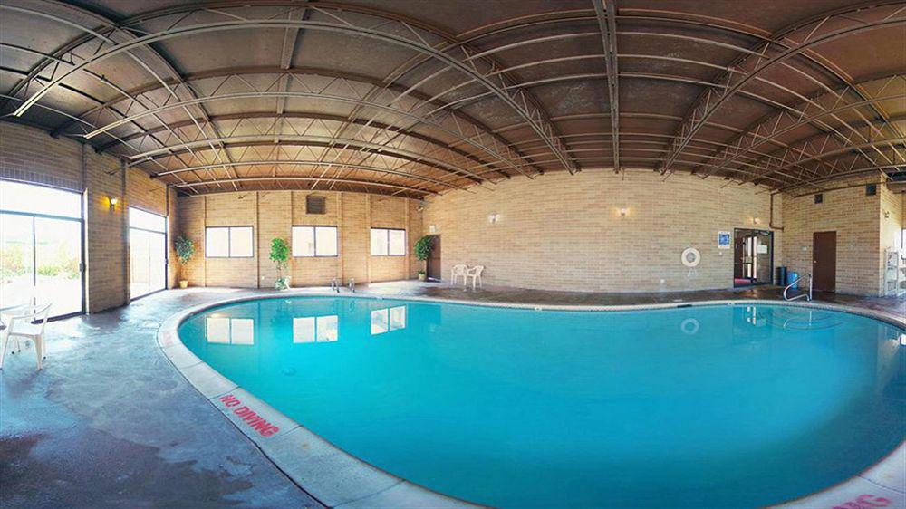 Econo Lodge Inn & Suites Sandy Ngoại thất bức ảnh