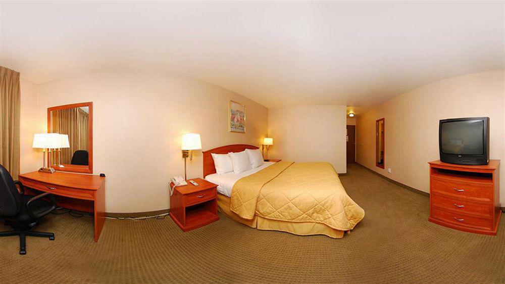 Econo Lodge Inn & Suites Sandy Ngoại thất bức ảnh