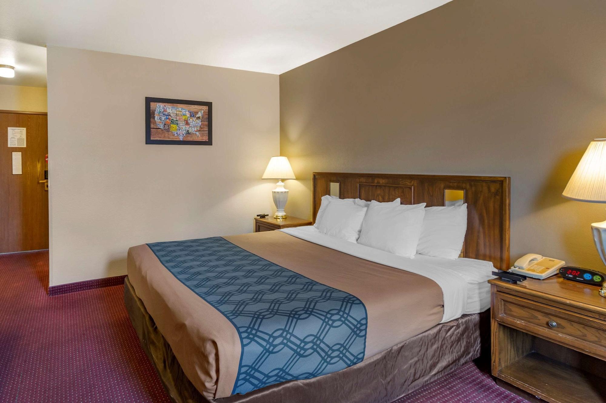 Econo Lodge Inn & Suites Sandy Ngoại thất bức ảnh