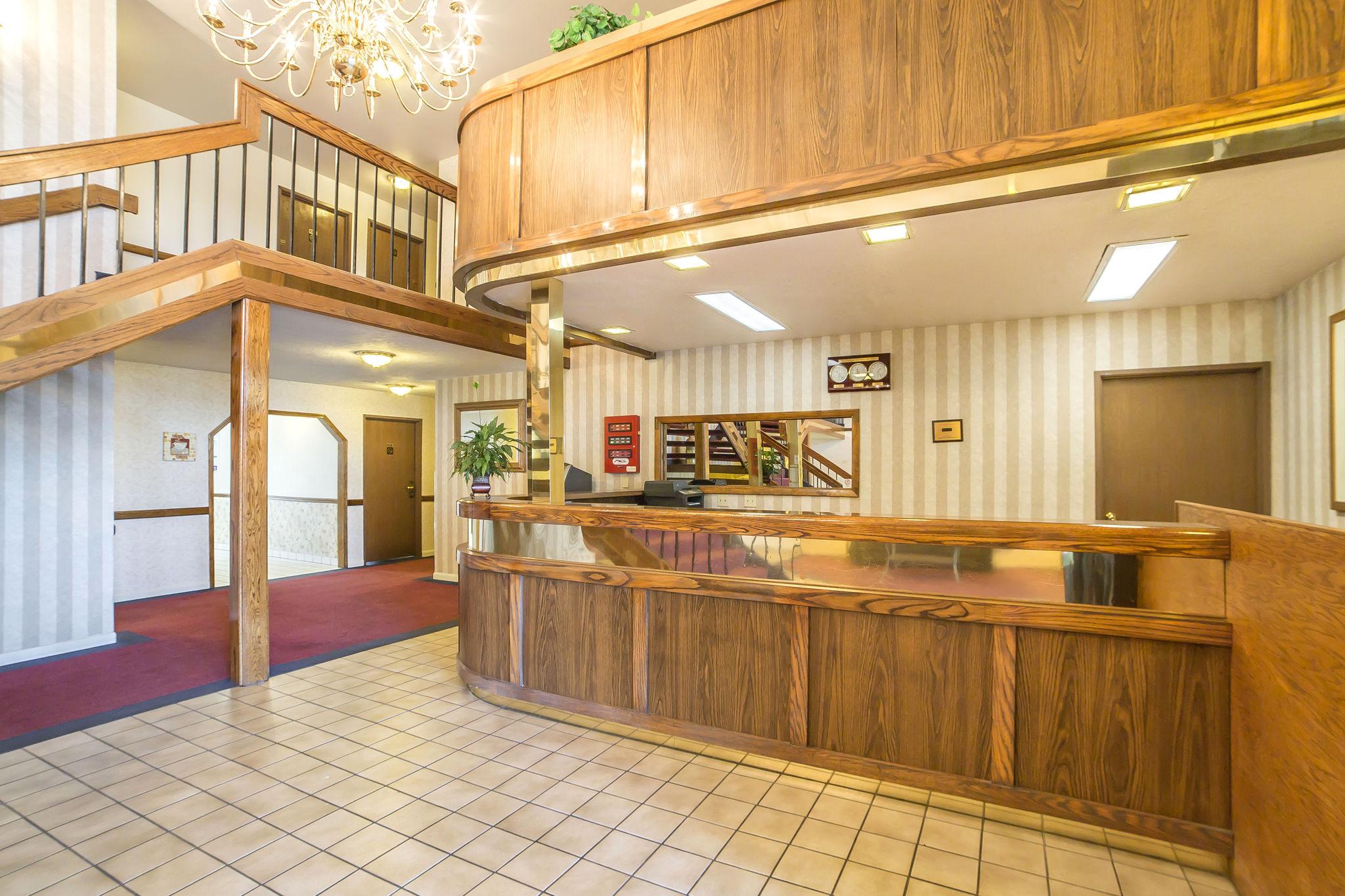 Econo Lodge Inn & Suites Sandy Ngoại thất bức ảnh