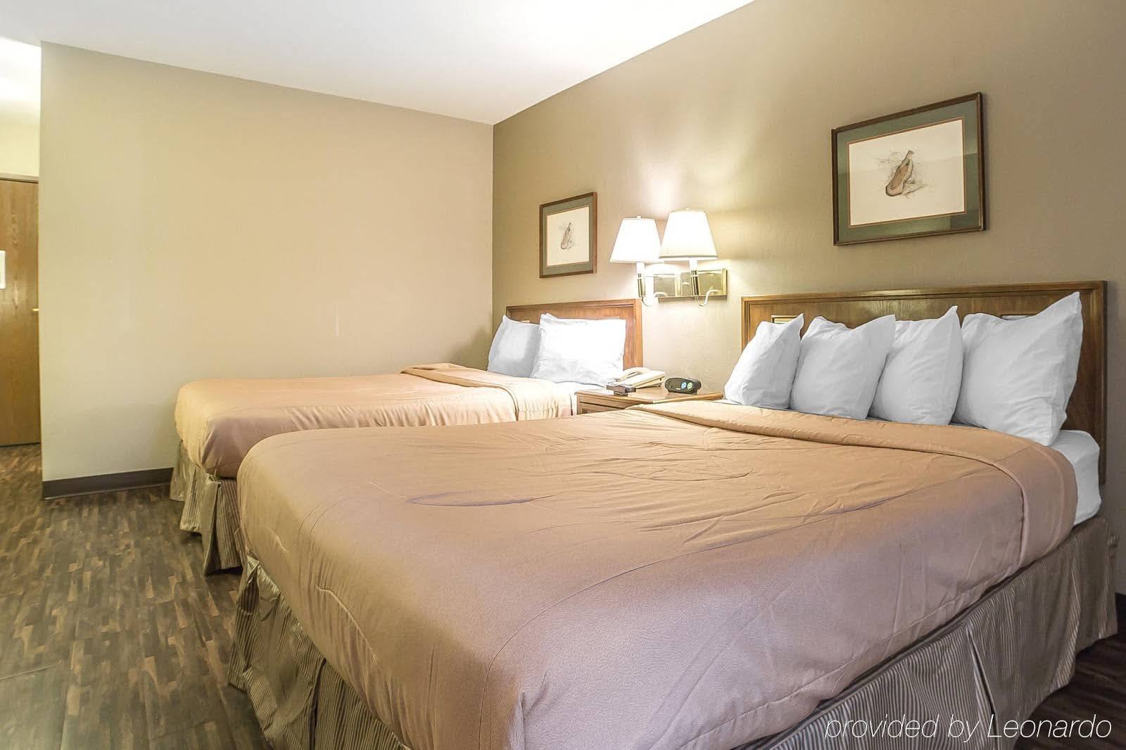 Econo Lodge Inn & Suites Sandy Ngoại thất bức ảnh
