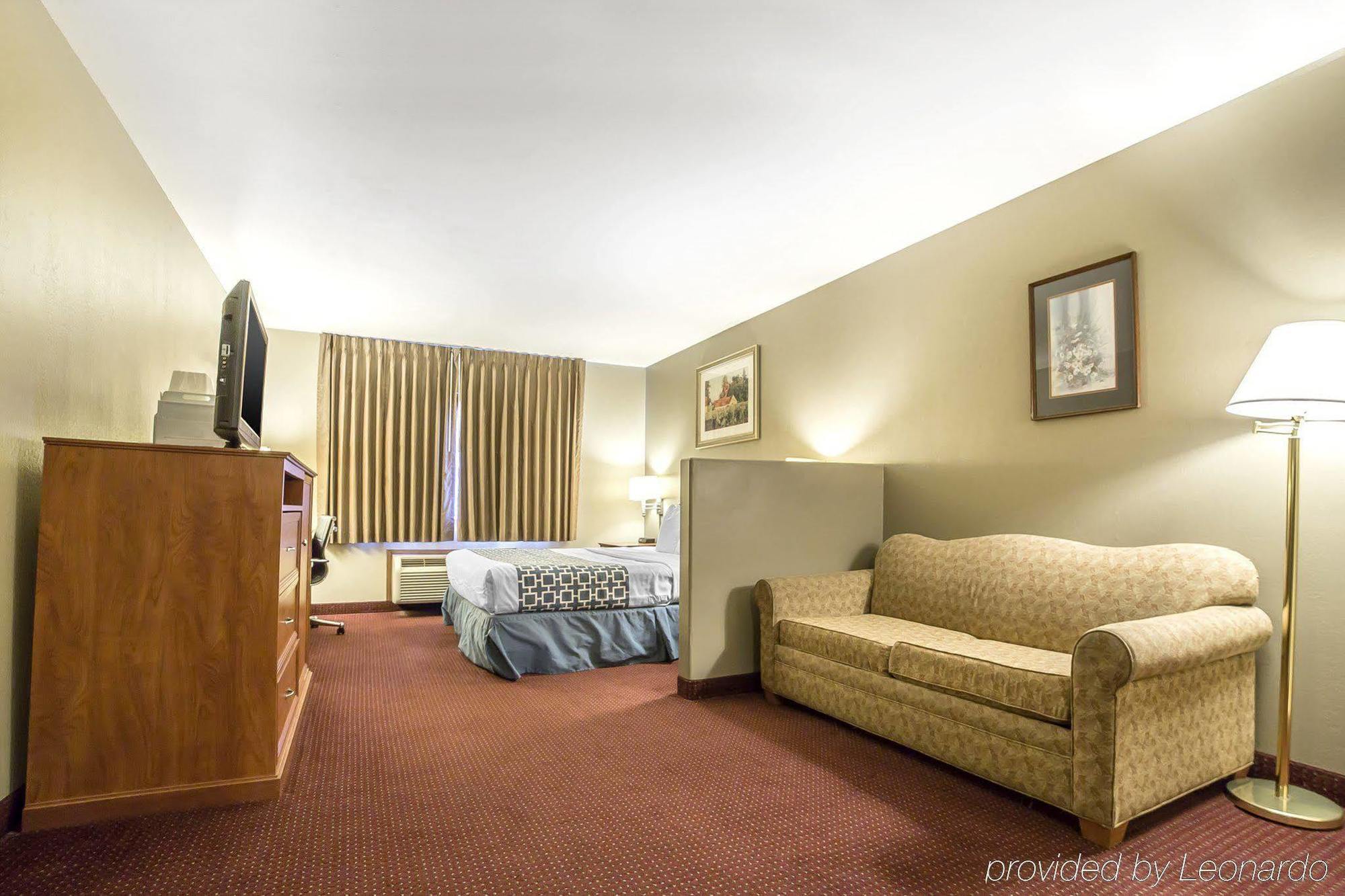 Econo Lodge Inn & Suites Sandy Ngoại thất bức ảnh